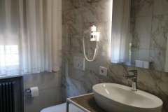 nuovi-bagni-hotel-castello3
